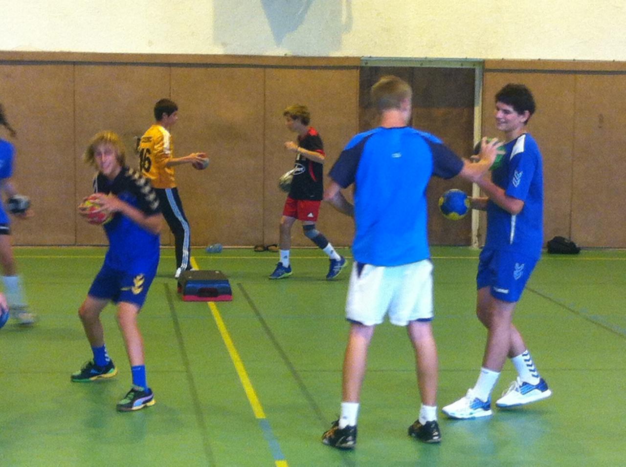 divers 12